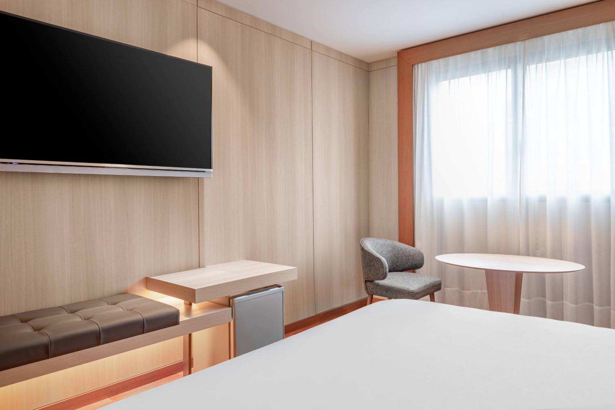 Ac Hotel Huelva By Marriott Екстериор снимка