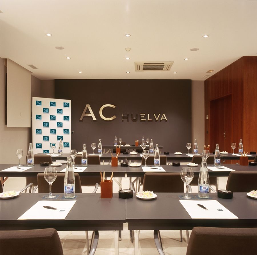 Ac Hotel Huelva By Marriott Екстериор снимка